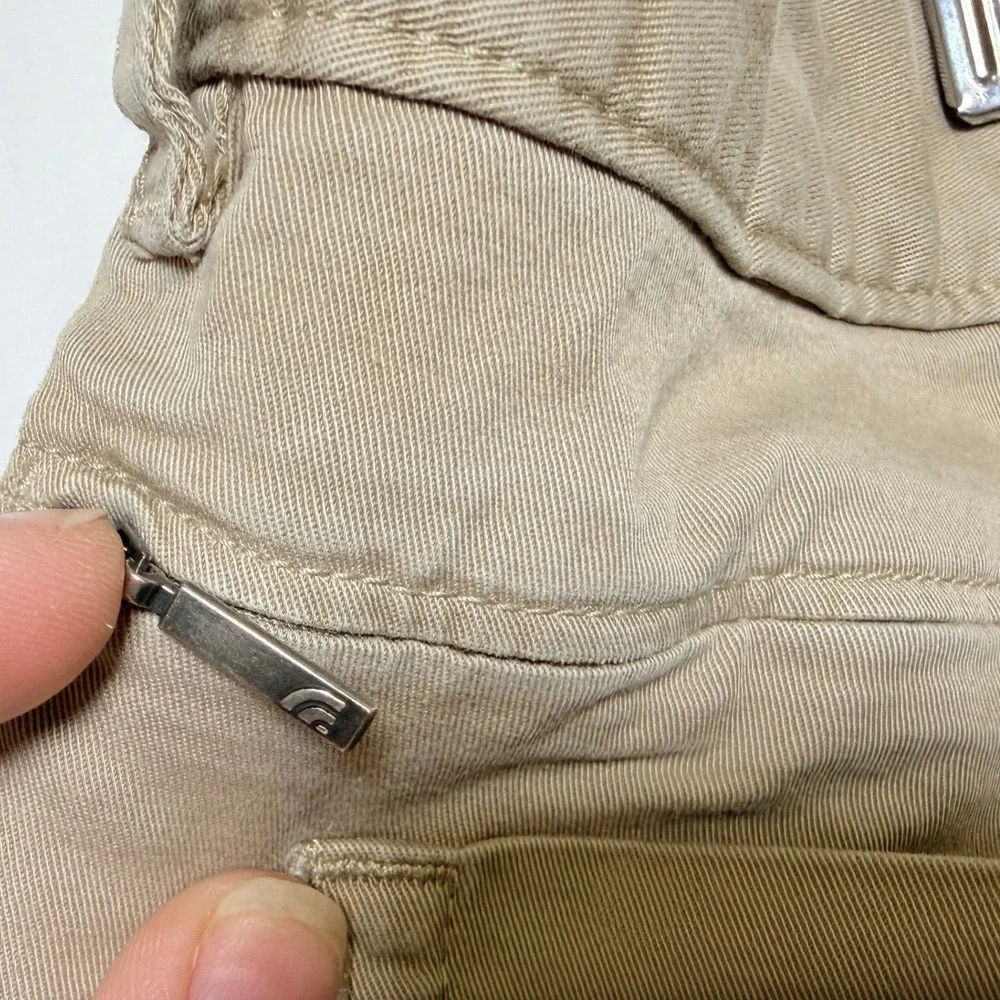 The North Face Mens Khaki Chino Shorts Size 40 Tan Hiking Casual Stretch Cotton